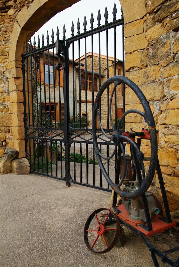 Bed and Breakfast Domaine Des Aloets Moire Экстерьер фото